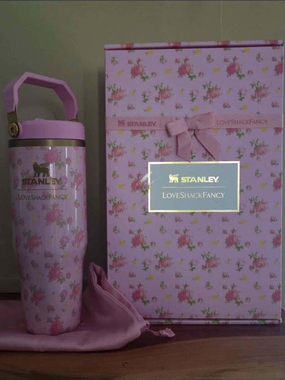 STANLEY 2025 LoveShackFancy The Iceflow Flip Straw Tumbler 30oz